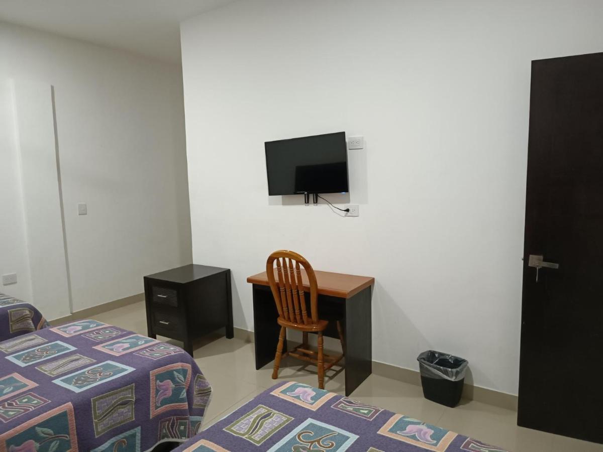 Hotel Romo Los Mochis Exterior foto